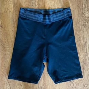 Good American The Icon Bike Short